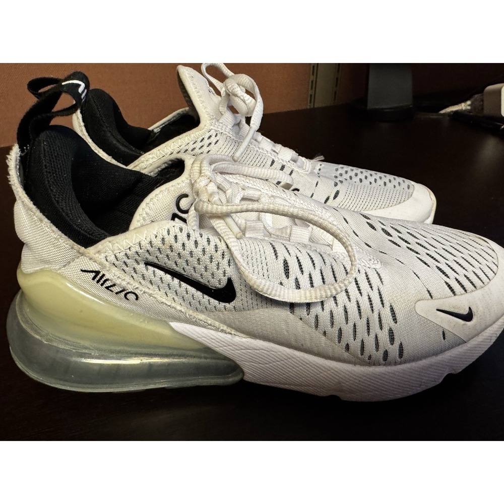 Nike Air Max 270 White Shoes Womens Size 7 Mesh Running AH6789-100 Sneakers EUC